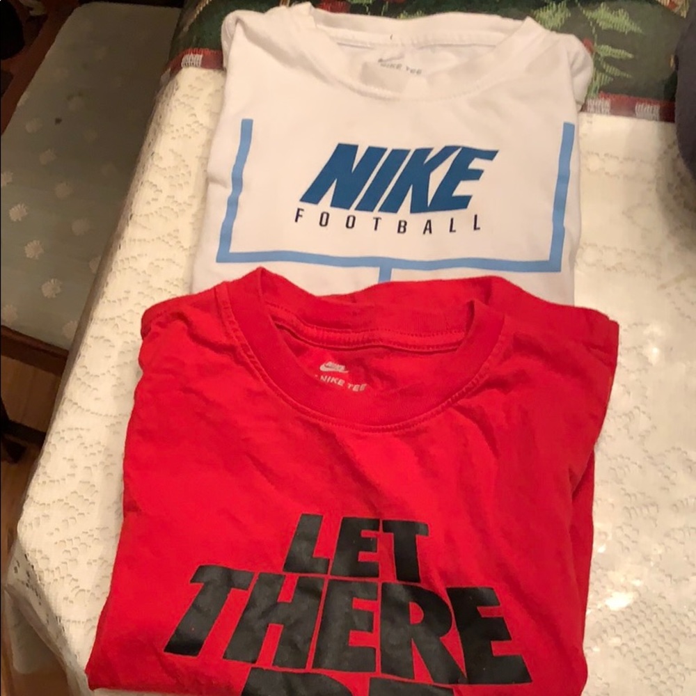 Nike t shirts - Picture 1 of 6
